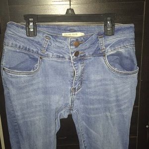 Light Wash Skinny Jeans